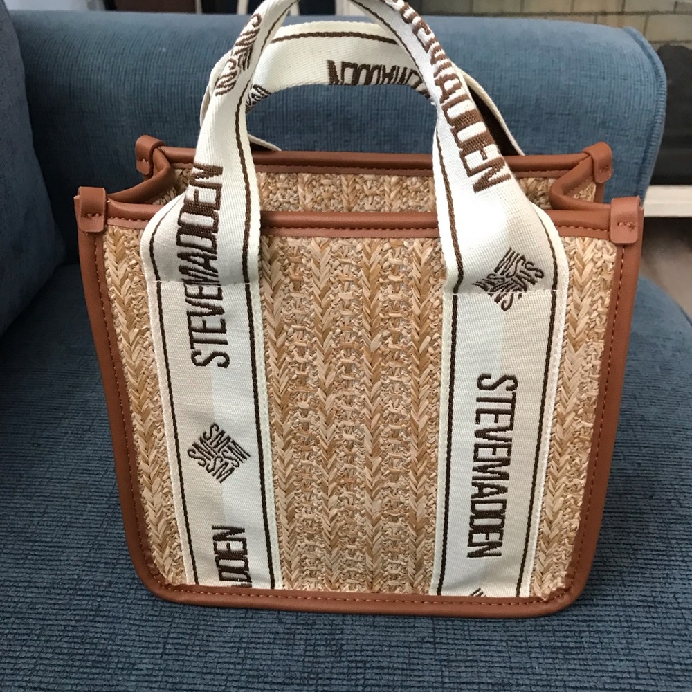 Steve Madden Bwebber Convertible Tote Bag - Picture 6 of 14